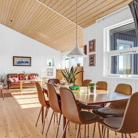 Σπίτι διακοπών In With House Sea View *