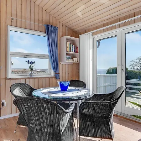 Prázdninový dům In With House Sea View Rønde